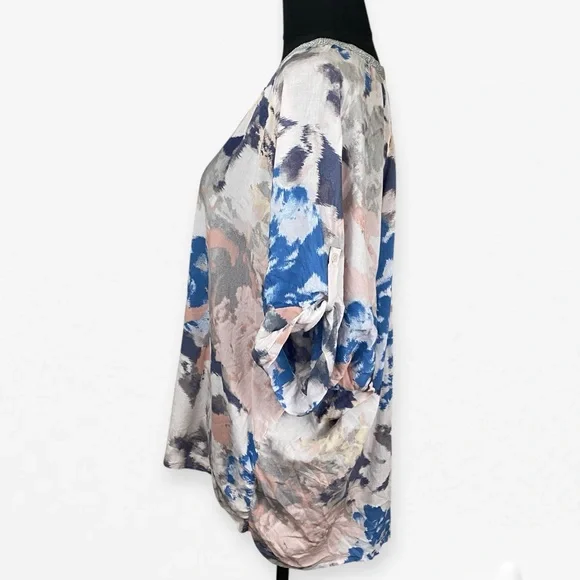 Juicy Couture Blue and Pink Flutter Short Sleeve V-Neck Blouse top XL - Picture 3 of 8